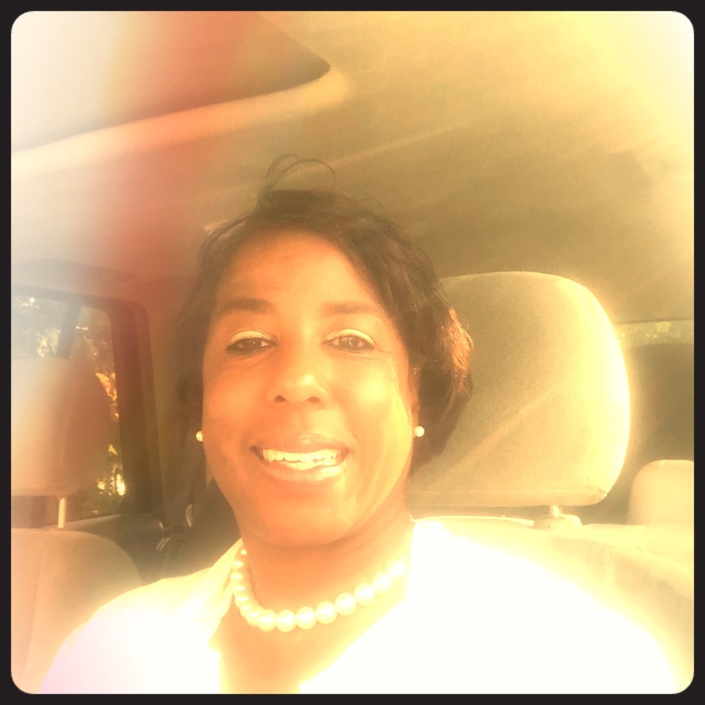 Meet your Posher, Tiwona